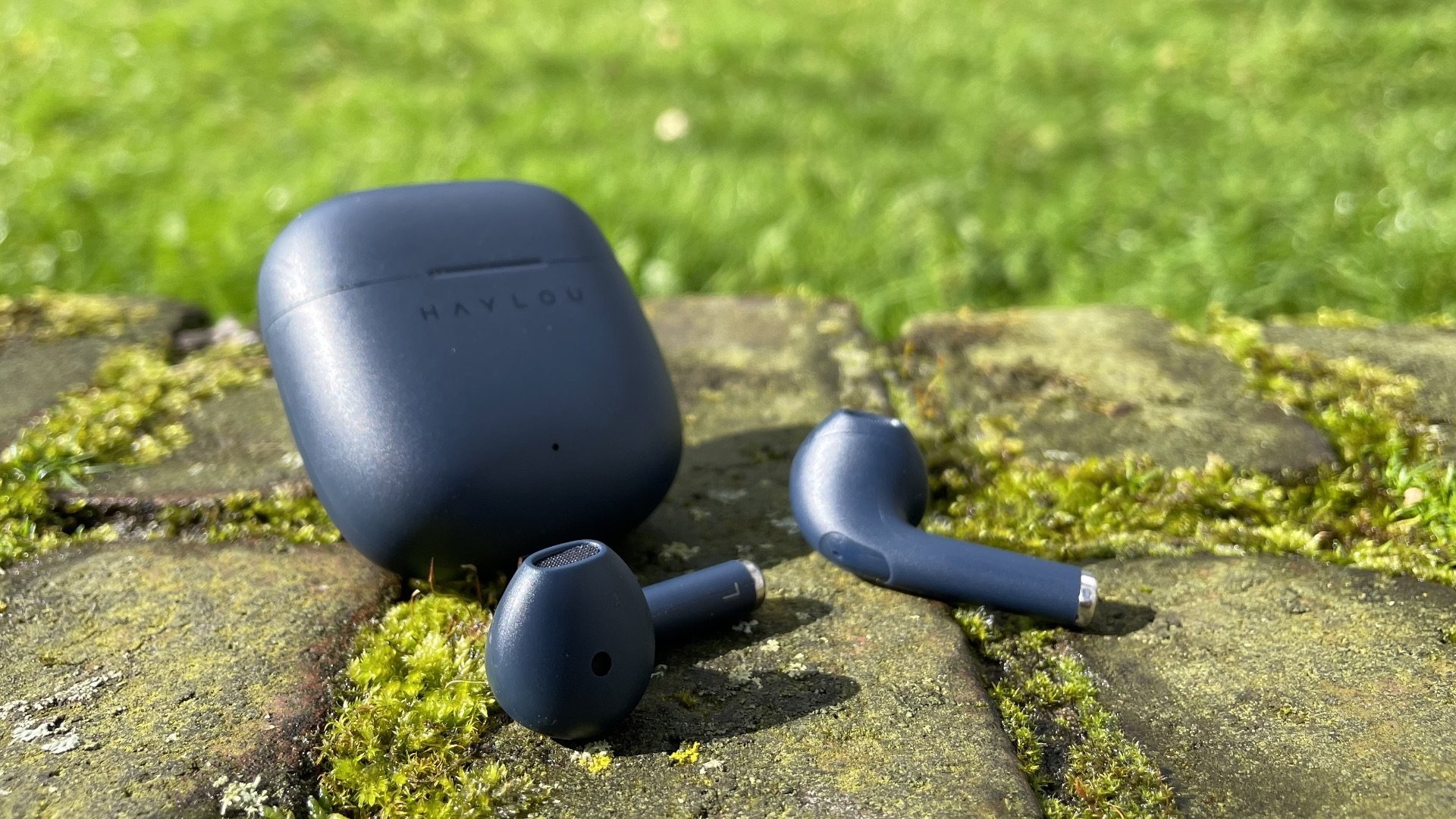 Best Ultra Cheap Wireless Earbuds under 25 October 2024
